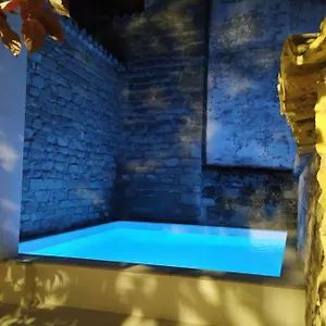  Villa Palacete Sol De Mayo